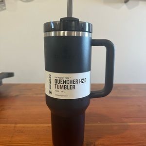 40oz Stanley Tumbler, Black 2.0